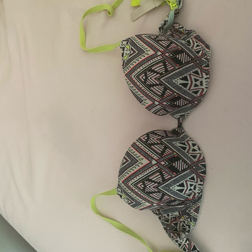 Gently used PINK bra